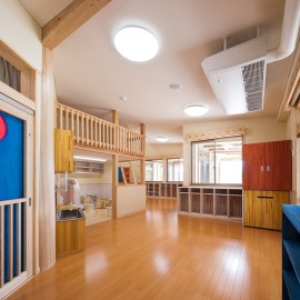 発達に応じた運動あそびができるつくりになっています。